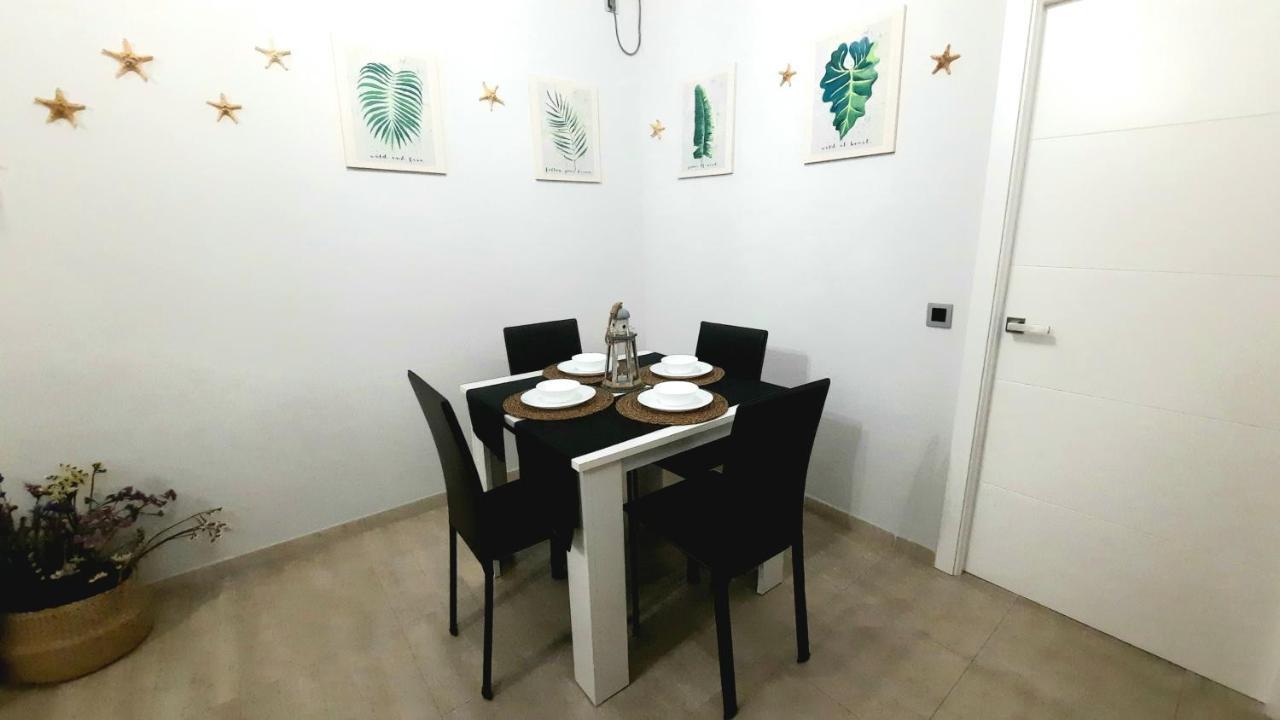Apartamento Levante Кадис Екстериор снимка